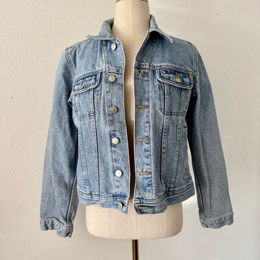 TOMMY HILFIGER Vintage Light Wash Denim Jacket Women's Size Small Jean VTG